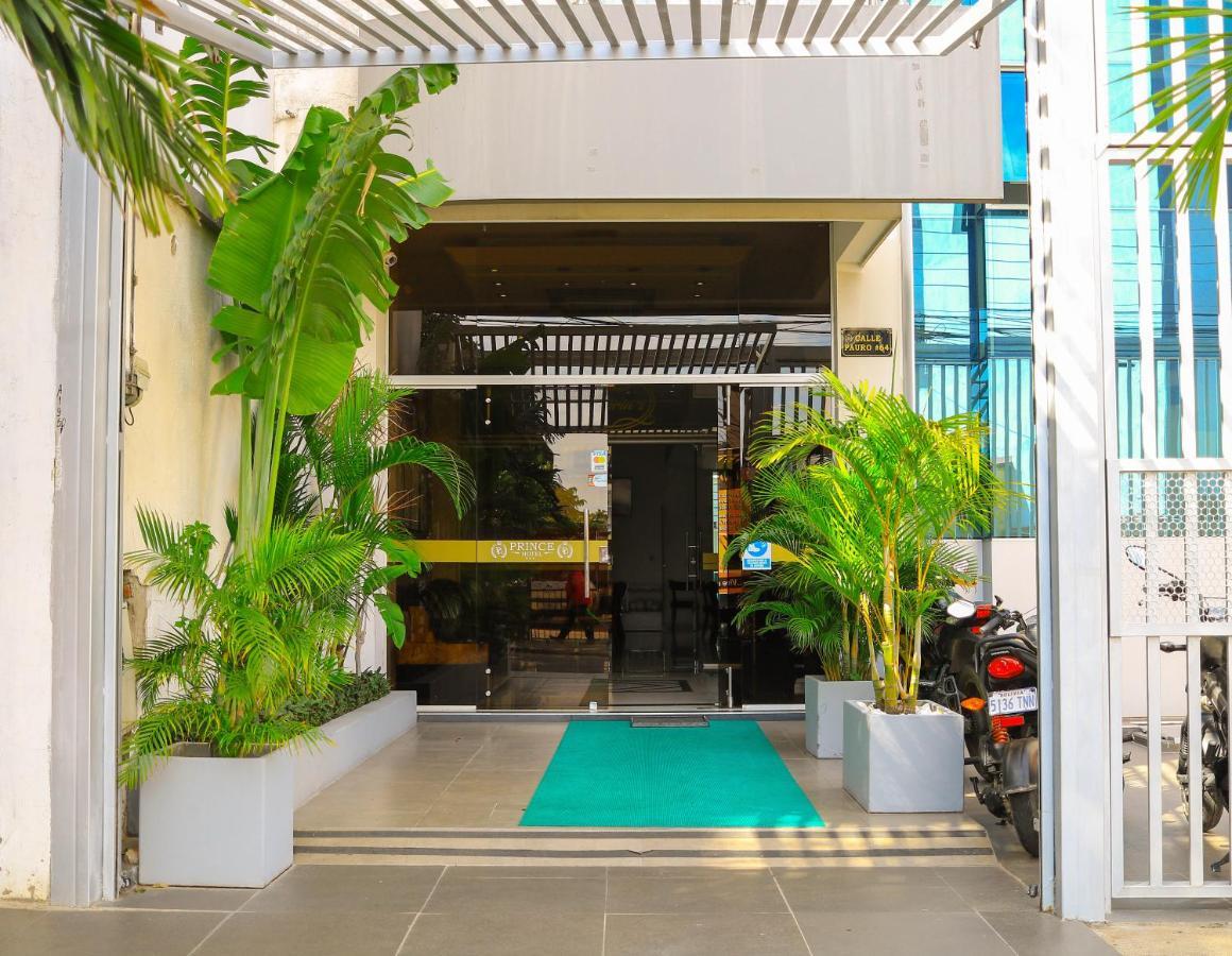 Prince Hotel Santa Cruz de La Sierra Exterior photo